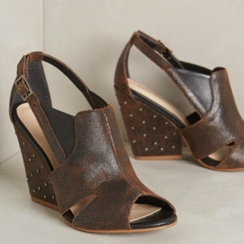 Anthropologie KLUB NICO Palm Grove Wedges Size 8